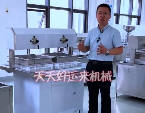 新手如何選用豆腐機相關(guān)設(shè)備，細(xì)切決定成敗!